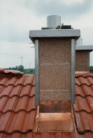 fachgerechte Ausfhrung einer Kamineinfassung fr ein Ziegeldach